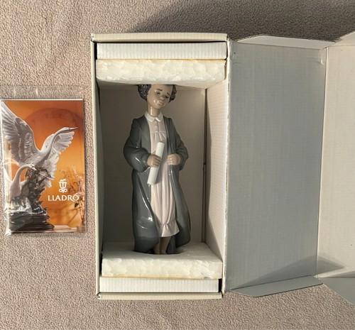 Lladro black legacy collection - black,