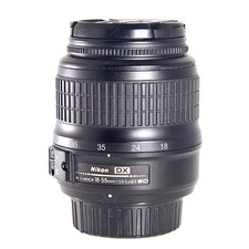 Nikon AF-S DX Nikkor 18-55mm
