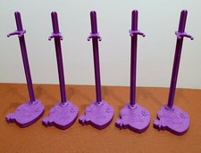 Lotto piedistalli bambole Ever After High 