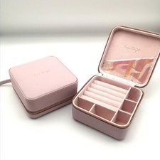 Portagioie da viaggio quadrato