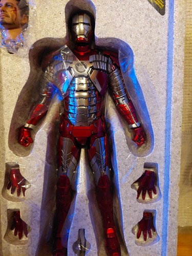 Hot toys iron man - toys, mark