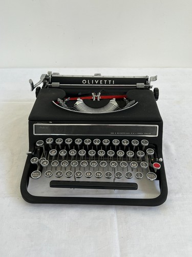 Macchina scrivere olivetti - da,