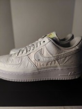 Size 11 - Nike Air Force 1 Low