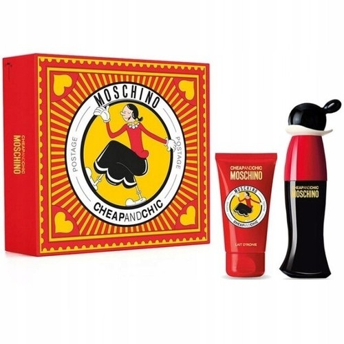 Moschino cheap and chic - ⭐⭐,