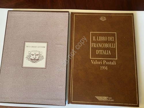 Libro dei francobolli - il,