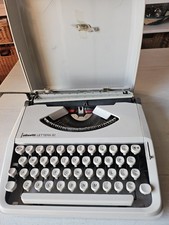 1980s OLIVETTI LETTERA 82