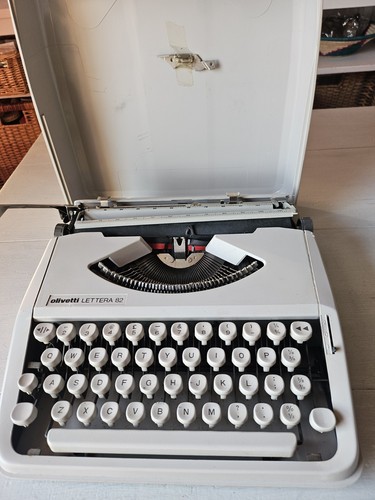 1980s olivetti lettera - olivetti, 82