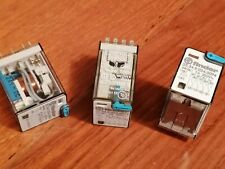 N°3 RELÈ Finder 55.34.9.024.0094 Relè ad innesto 24 V/DC 7 A 4 scambi 