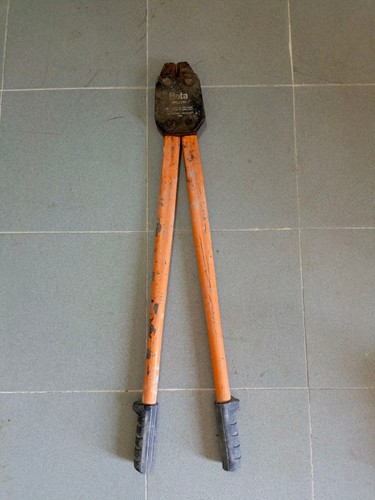 Cesoia tagliabulloni - cesoia,