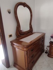 mobili camera da letto comprendente 1 armadio 6 ante 1 cassettiera e 2, comodini