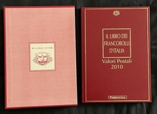 Libro Francobolli Italia 2010