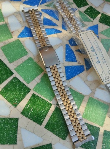 Vintage band strap watch - vintage,