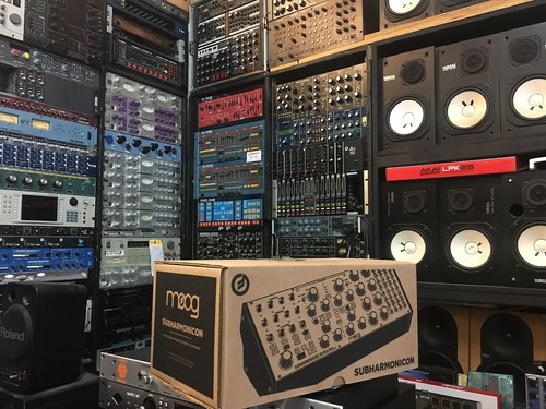 Moog subharmonicon - moog,