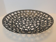 Ciotola Metallo Saldata Rondella Anelli Nero Brutalista Centrotavola Decorativo 16" Dia.