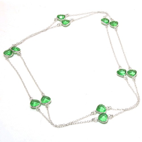 Collana con pietre preziose