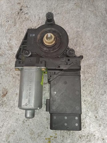 0130821694 moteur lève-glace