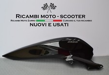 Fiancata posteriore destra carena scocca originale Honda per SH 300 2016 Nera