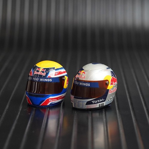 Casco sebastian vettel mark - sebastian,