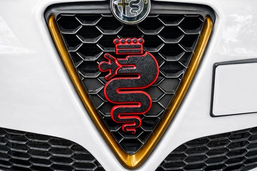 Stemma biscione alfa romeo - stemma,