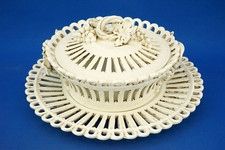 ANTONIBON NOVE Centrotavola e vassoio Porta bon bon 1800 Ceramica traforata Uva