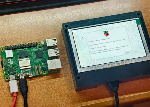 Raspberry 4gb - raspberry,