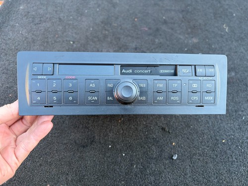 Audi 2001 radio concerto - a8, d2