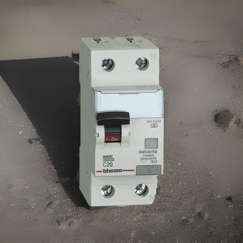 Interruttore magnetotermico - interruttore,