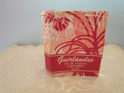 Carven guirlandes 2 - ,
