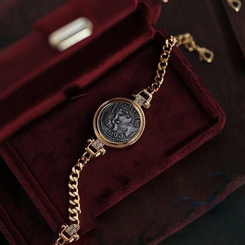 Bracciale portafortuna stile