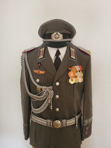 Raccolta nva uniformi - nva,