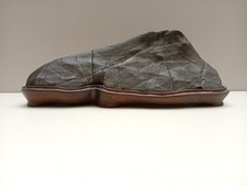 Suiseki Palombino with
