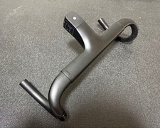 Manico in carbonio con stelo integrato