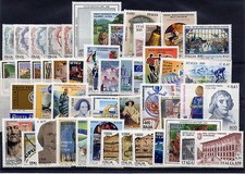 1999 Italia Repubblica, MNH, annata completa 50 valori + 1 foglio + 2 He
