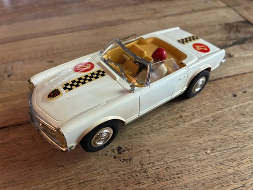 Fleischmann porsche c6 - 1:32,