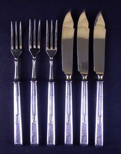 Delicate eleganti posate - eleganti,
