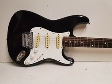 SQUIER 1987 by FENDER