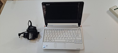 Netbook acer aspire one - netbook,