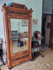 mobili antichi e antiquariato