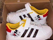 Sneakers Adidas nuove con
