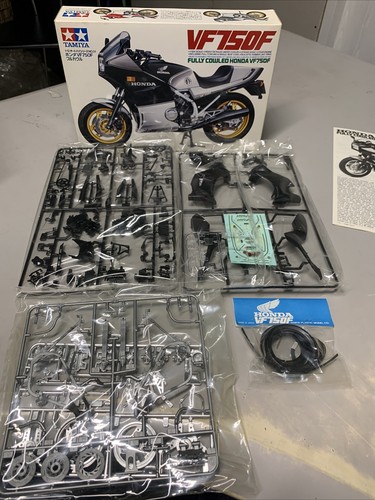 Nuovo honda 750f tamiya - nuovo, vf