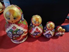 matrioska russa dipinta a mano