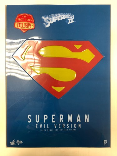 Hot toys mms 207 superman - hot,