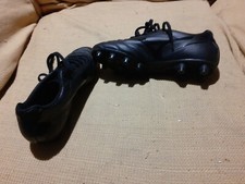 Scarpe Da Calcio   mizzuno