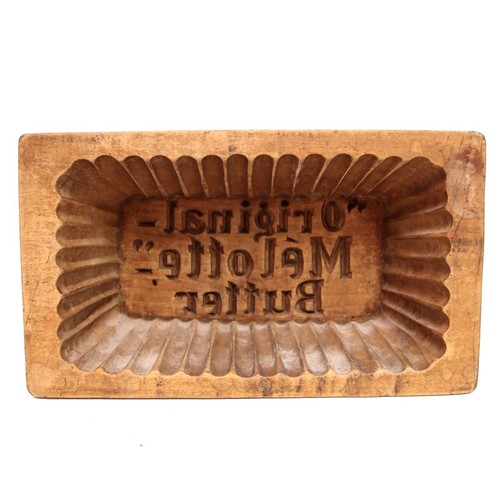 Modello burro legno marrone