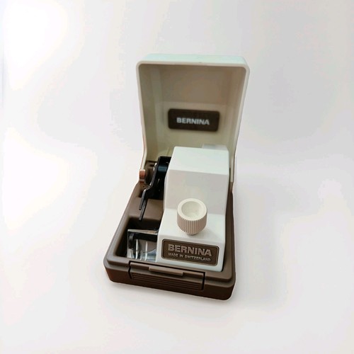 Bernina taglia cuci 33415603 - e,