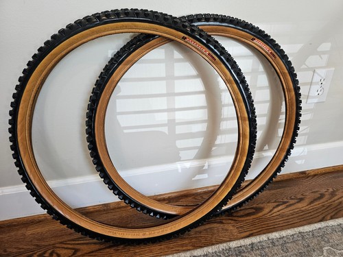 Vintage pair specialized - vintage,