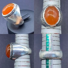 Bellissimo anello da uomo in