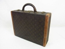 LOUIS VUITTON Cotoville 40