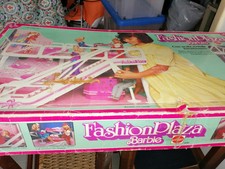Centro Commerciale Di Barbie Anni 80  FASHION PLAZA BARBIE 