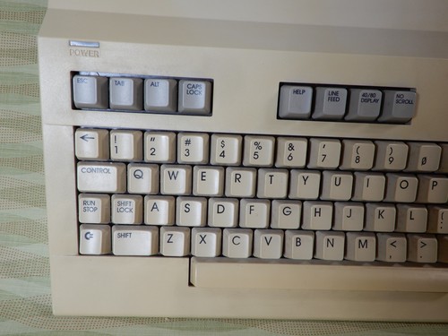Commodore 128 computer vintage